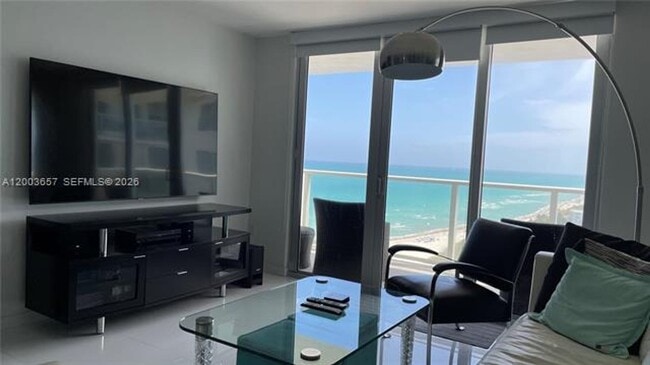 Building Photo - 5701 Collins Ave Unit 5701 Collins Ave # 1714