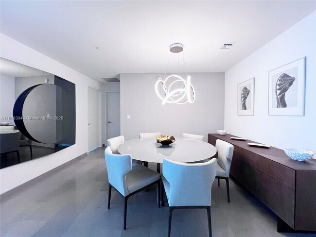 Photo - 68 SE 6th St Unit 1003