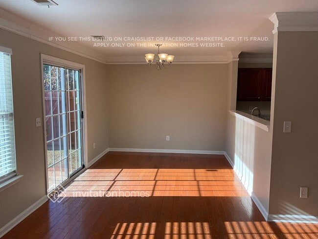 Photo - 2440 Sheldon Pl Casa