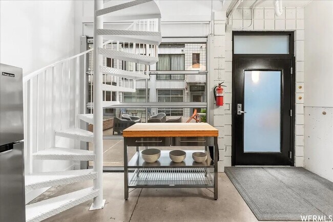 Photo - 360 W Broadway Unit 206