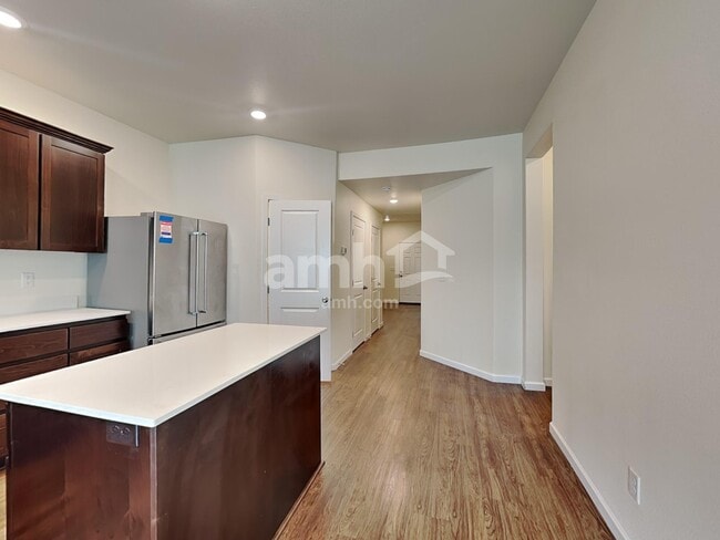 Photo - 2352 NW Matteo Dr