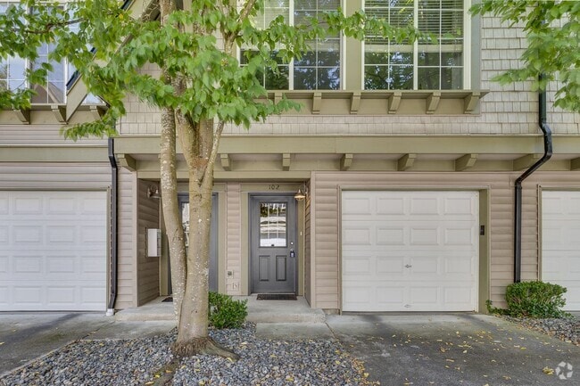 Building Photo - Redmond 2 bedroom plus Den in Taluswood! Rental