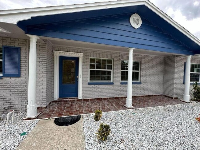 Photo - 104 W Brentridge Dr