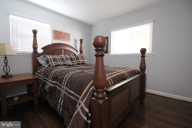 Photo - 3287 Annandale Rd