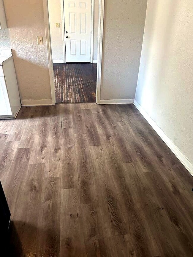Photo - 330 W 26th St Unit 332