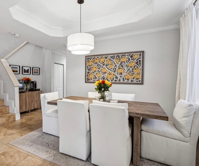 Photo - 3168 Ohio St