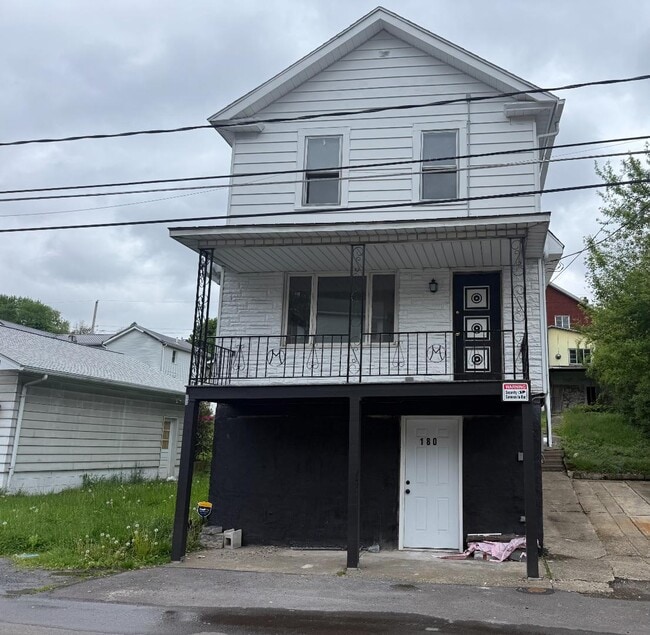 Building Photo - 180 Panama St