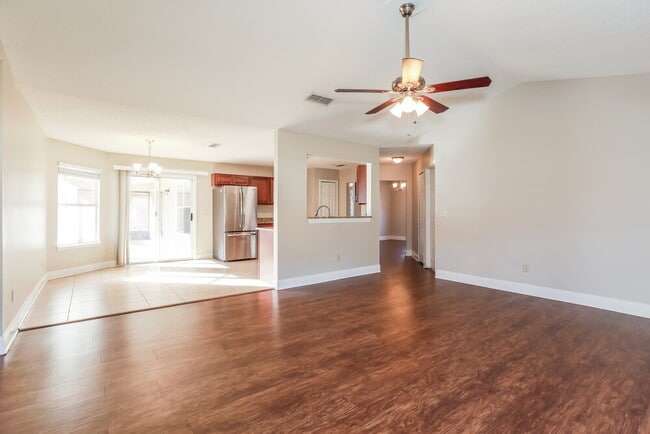 Photo - 8244 International Village Dr