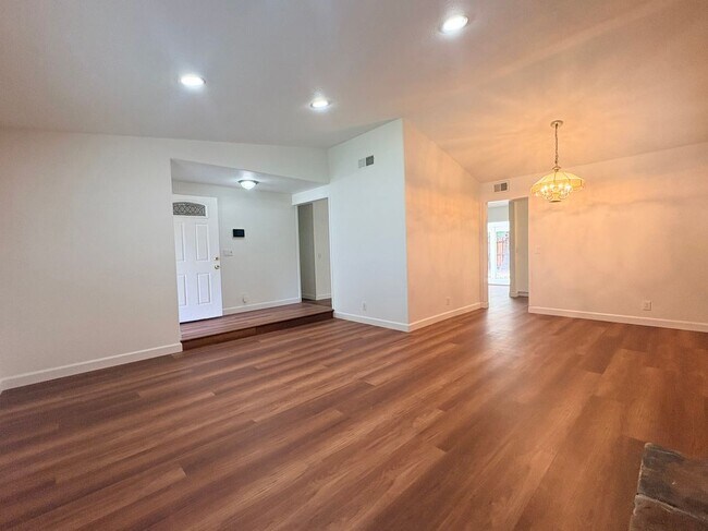 Photo - 172 Arroyo Ct