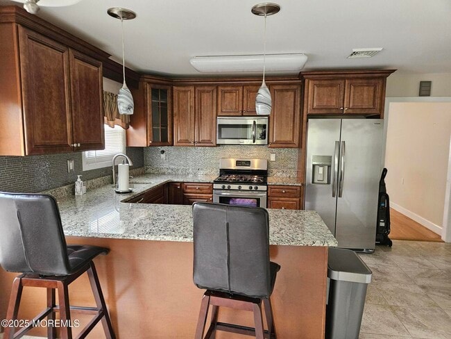 Photo - 49 Castle Harbor Dr