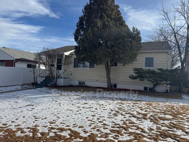 Building Photo - 1947 E 18th St