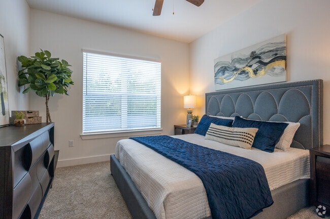 Elm - Bedroom - Ivy Point Cinco Ranch