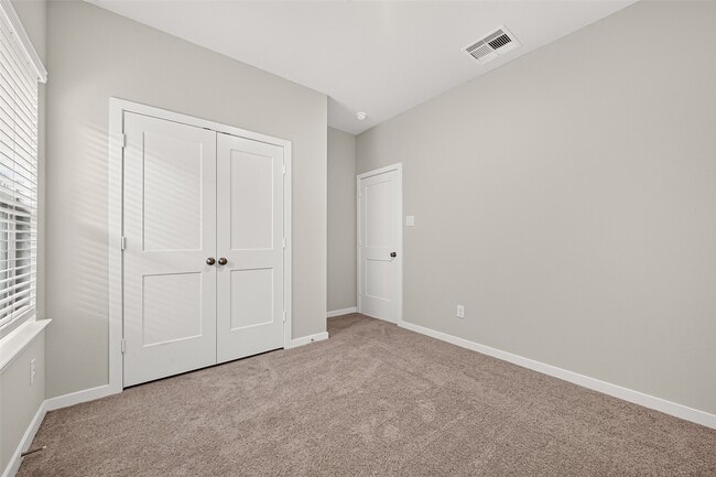 Photo - 4042 Bay Ct