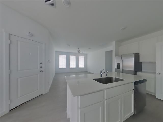 Photo - 10113 Regal Bnd Ln