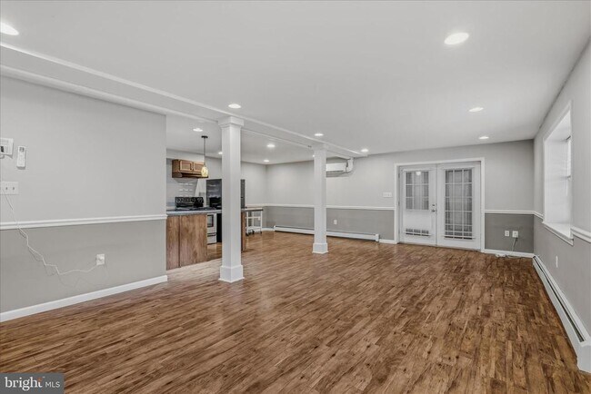 Photo - 2289 Potomac Rd