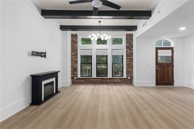 Photo - 1834 Gordon Manor NE