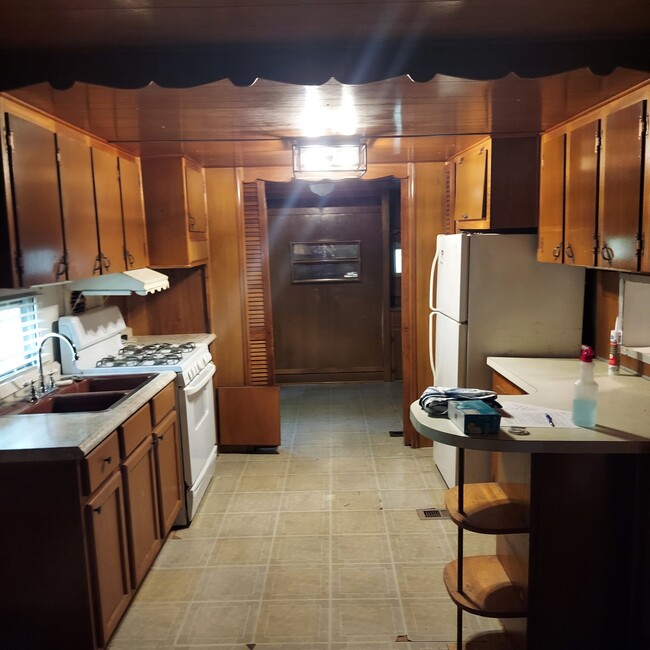 Photo - 324 W Birch Ave