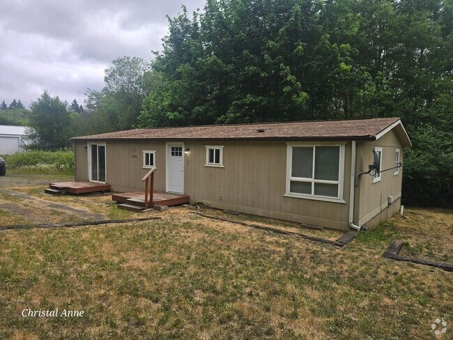 Building Photo - 2 bedroom outside of town! Rental