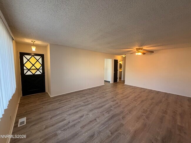 Photo - 2030 Prince Way