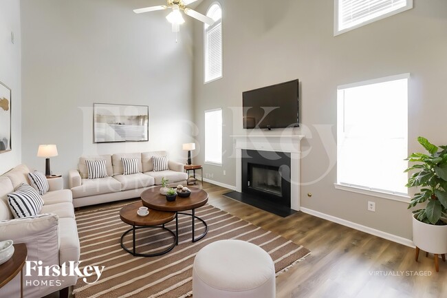 15 Dairyland Dr