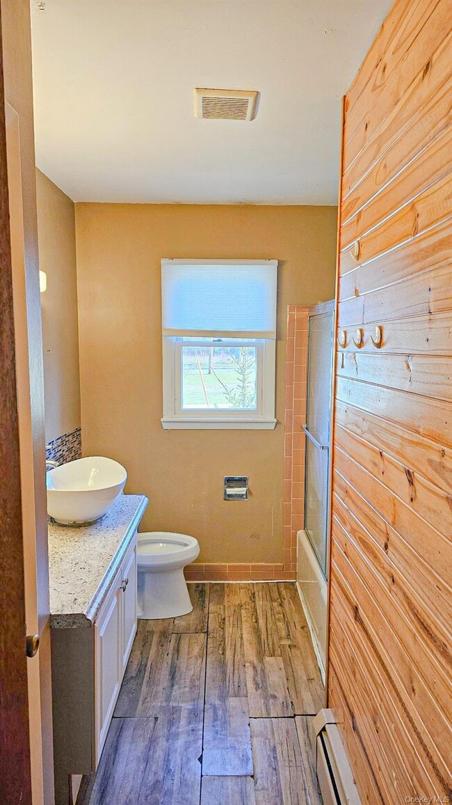 Photo - 225 Monhagen Ave