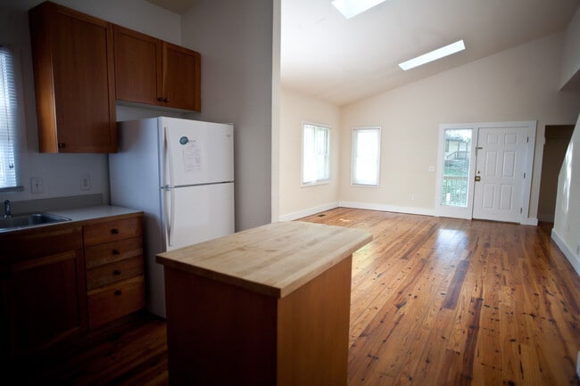 Photo - 116 Creel St
