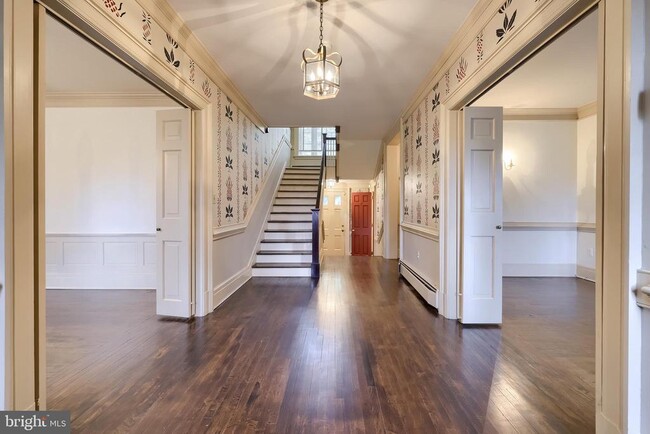 Photo - 226 E Caracas Ave House