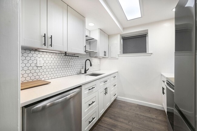 2001 16th St NW Unidad B4