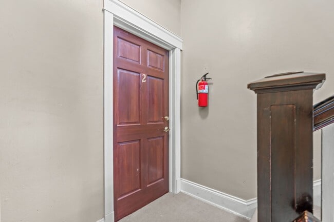 Photo - 2 Bedroom ar The Shenandoah Apartment House