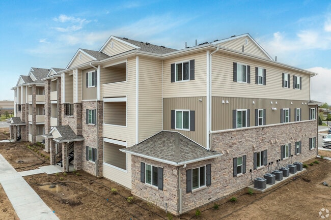 The Reserve at Crescent Cove