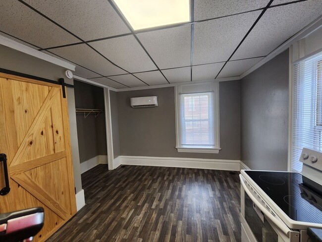 Photo - Studio apartment Unit 418-A South Union Street