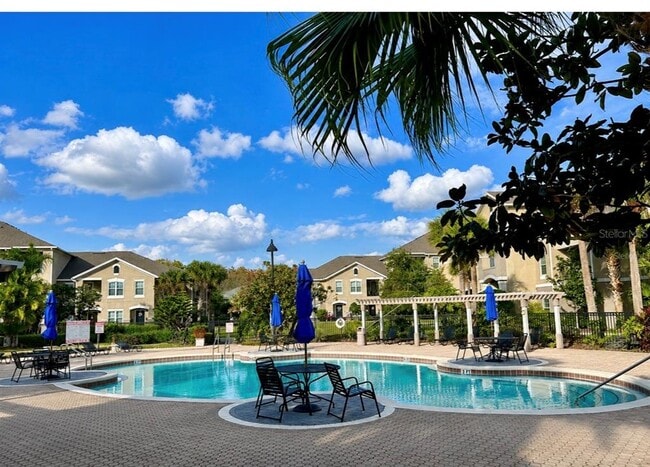 Photo - 6572 Swissco Dr Unit 215