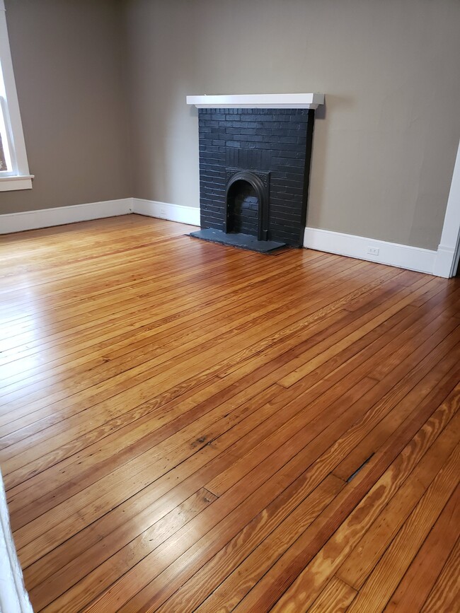 Photo - 1042 McMillan St NW