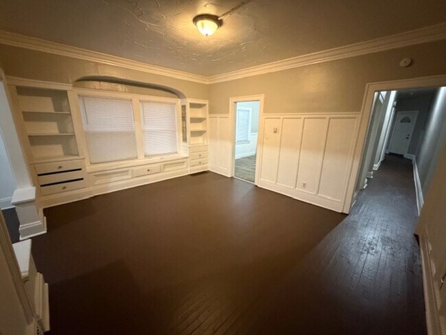 Photo - 9807 Easton Ave Unidad DN