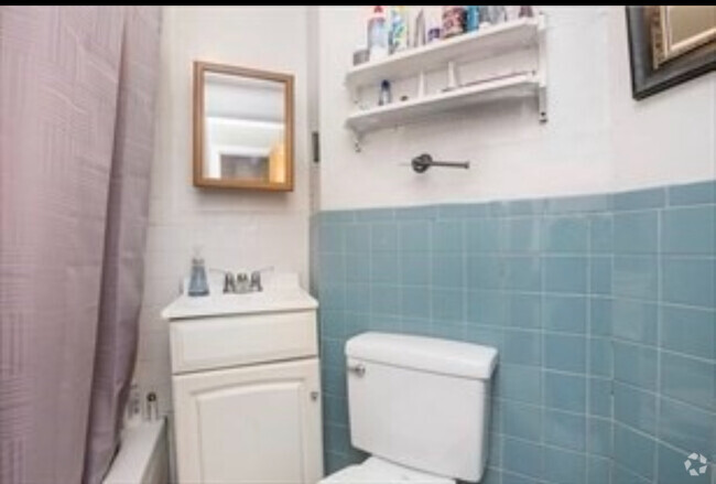 Building Photo - 1706 Commonwealth Ave Unit 32 Rental