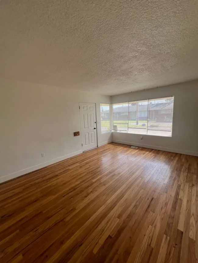 Photo - TFSC-B3008-3018 Unit 3008