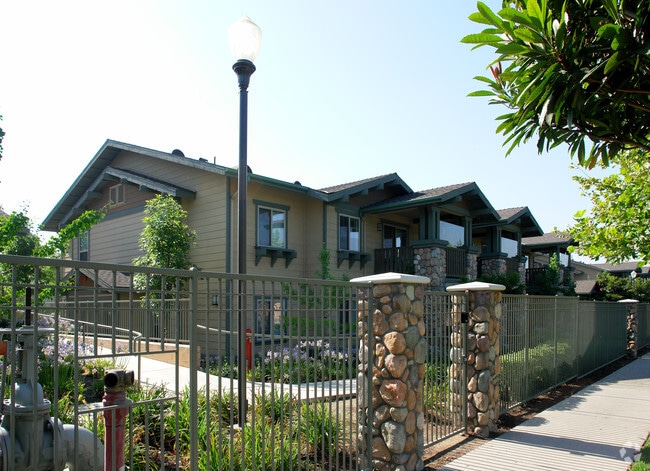 Photo - Mountain View Senior Apartments