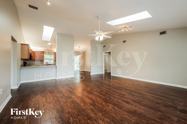 Photo - 23504 Avacado Ave