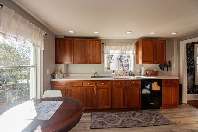 Photo - 57 Summer St Unidad 2