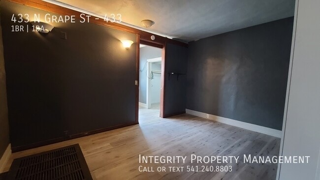 Photo - 433 N Grape St Unit 433