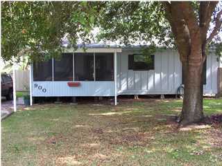 Building Photo - 900 Texaco St Rental