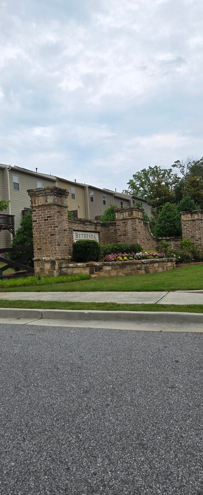 Photo - 3498 Hidden Valley Cir
