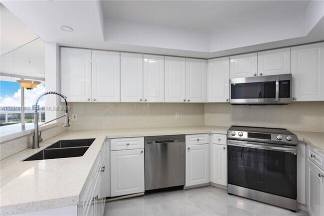 Photo - 1800 Sunset Harbour Dr Unit 1800 Sunset Harbour Dr 2215