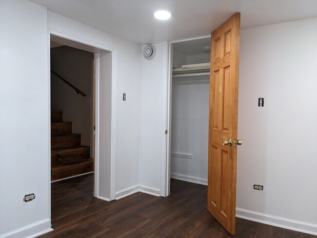 Photo - 5719 W Giddings St Unit Garden