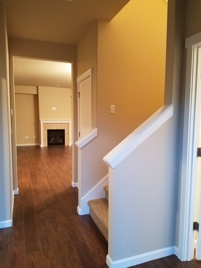 Photo - 1550 Craig Rd SE