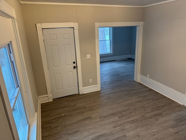 Photo - Charming 4-Bedroom Property in Prime Location