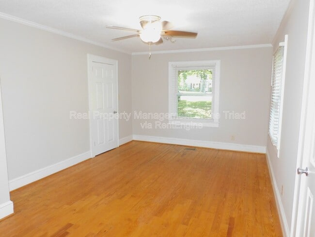 Photo - 4619 McKnight Mill Rd