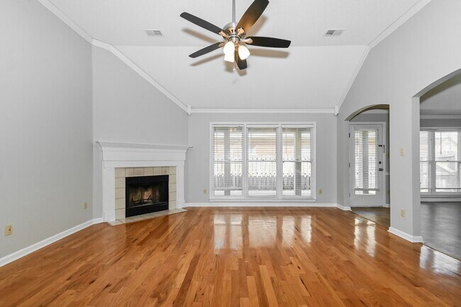 Photo - 2055 Bohemia Cove