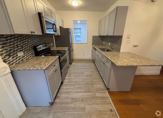 Building Photo - 177 Lancaster St Rental