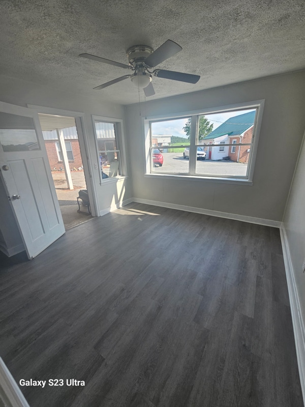 Photo - 15427 Buck Valley Rd Unit APT 4